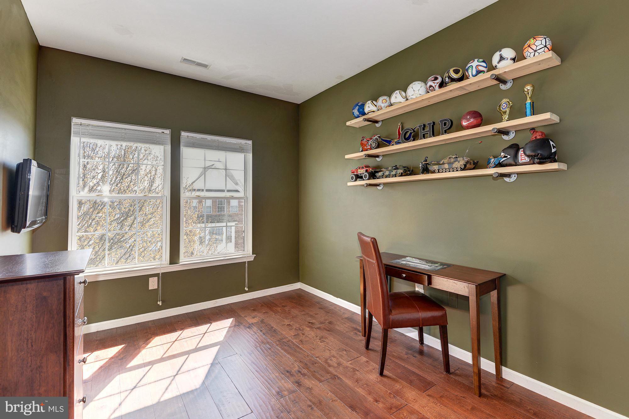 14031 Rockingham Road Germantown, MD 20874 - Photo 17 of 22 Bedroom #3