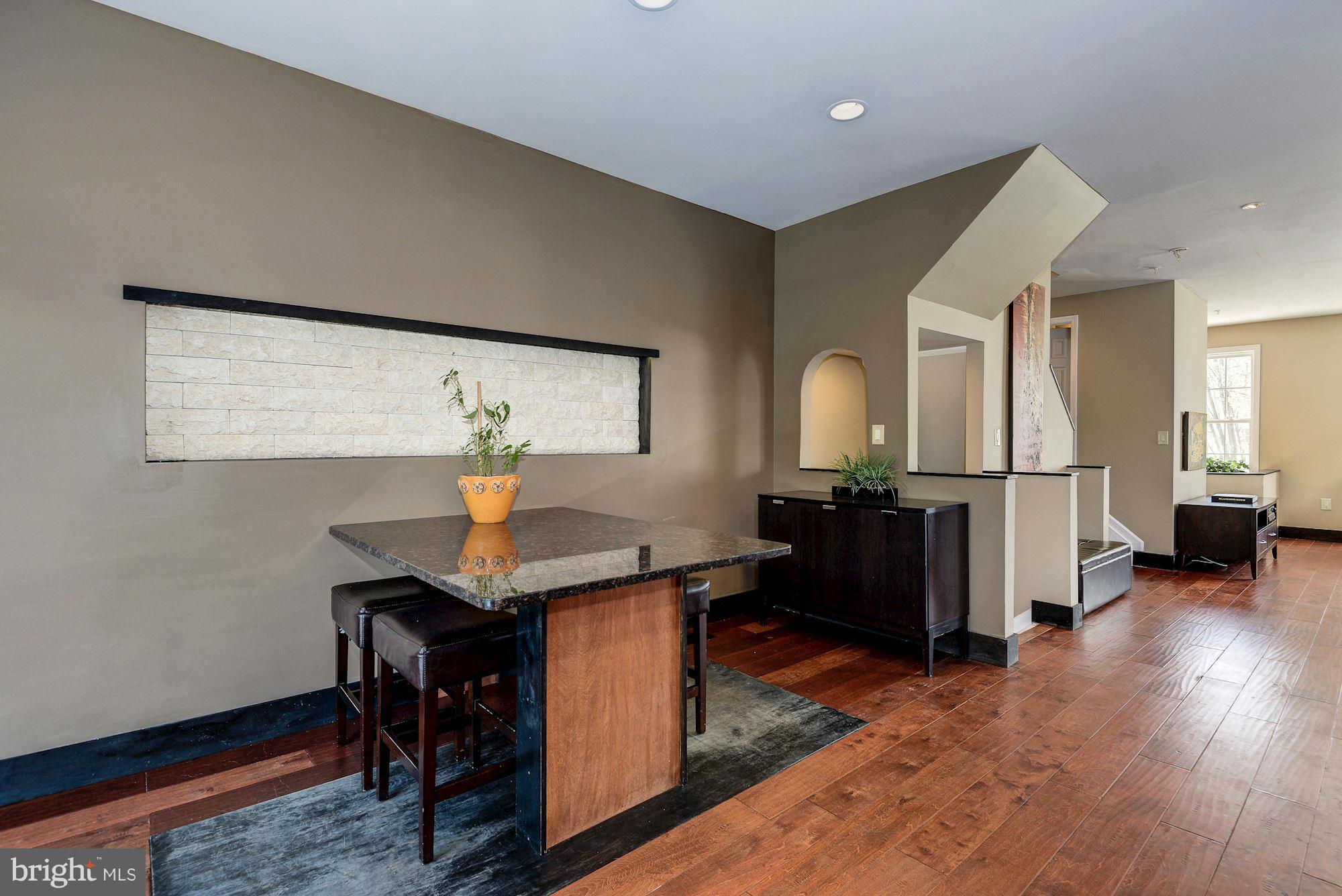 14031 Rockingham Road Germantown, MD 20874 - Photo 9 of 22 Interior (General)