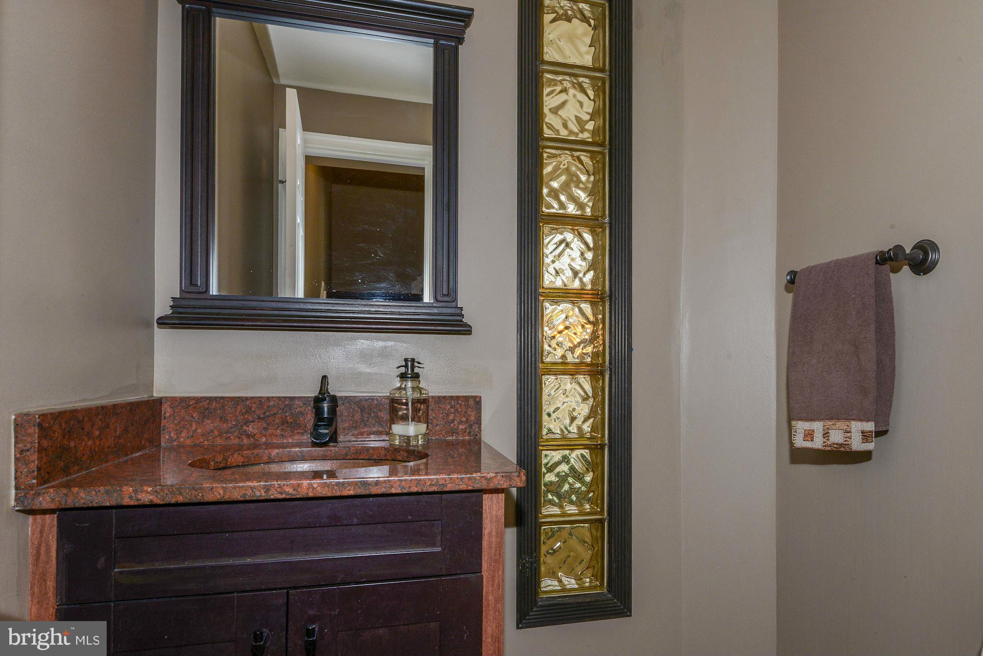 14031 Rockingham Road Germantown, MD 20874 - Photo 10 of 22 powder room