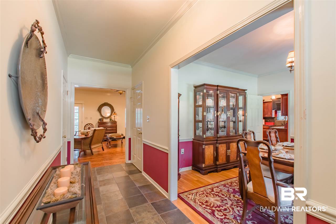 31287 Blakeley Way Daphne, AL 36527 - Photo 6 of 41 Entry to Dining