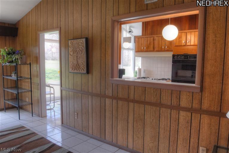 3040 Bremerton Road Cleveland, OH 44124 - Photo 5 of 8