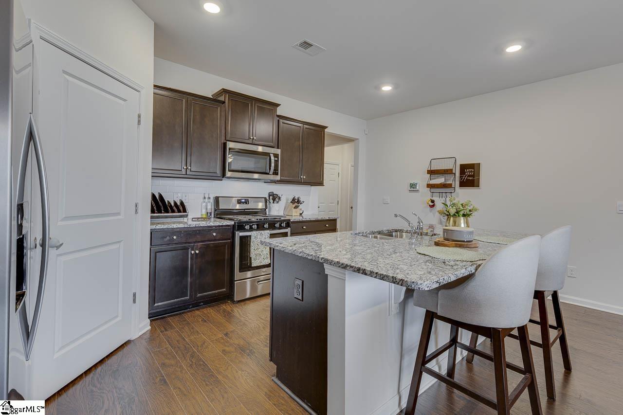 235 Light Spring Road Easley, SC 29642 - Photo 2 of 25