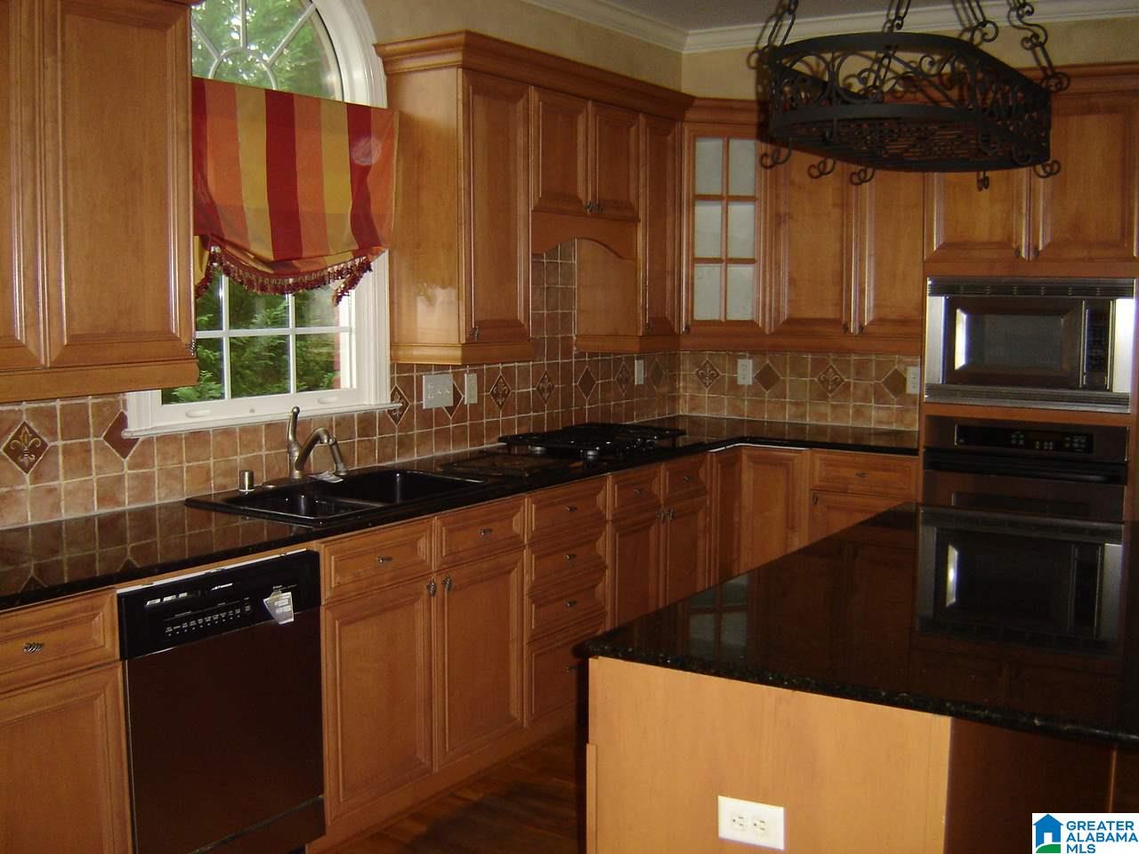 800 Reynolds Crest Birmingham, AL 35242 - Photo 5 of 21