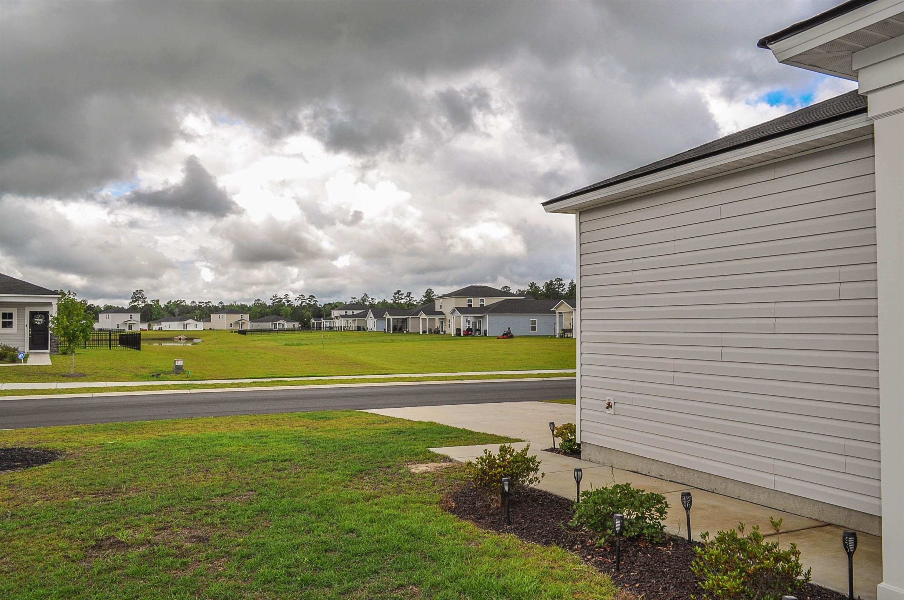 272 Warner Crossing Way Loris, SC 29569 - Photo 6 of 41