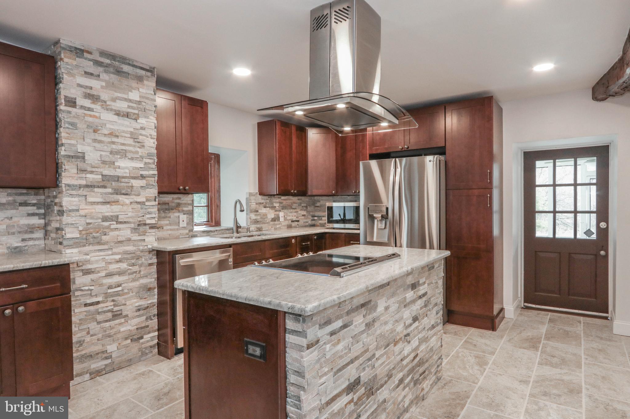 2837 Farr Road Emmaus, PA 18049 - Photo 12 of 48 Gallery Image 12