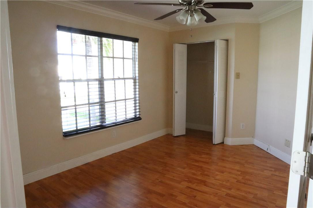 23189 Bentley Place Boca Raton, FL 33433 - Photo 3 of 23 Photo 3