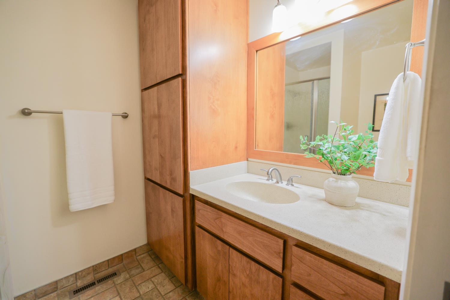 39872 Barry Road Davis, CA 95616 - Photo 14 of 31