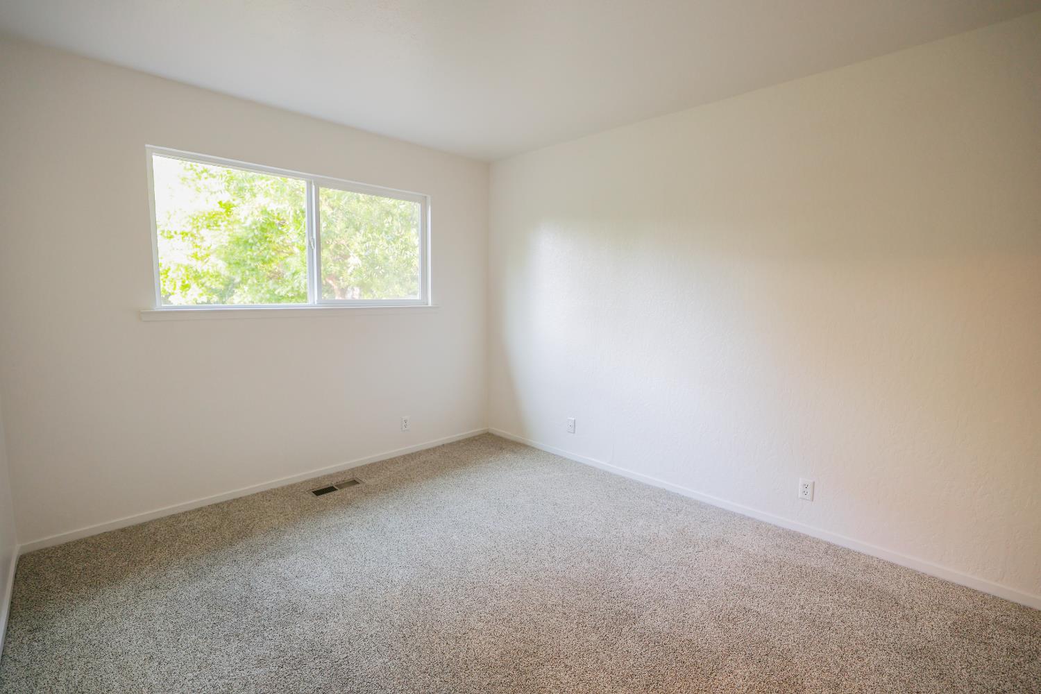 39872 Barry Road Davis, CA 95616 - Photo 17 of 31