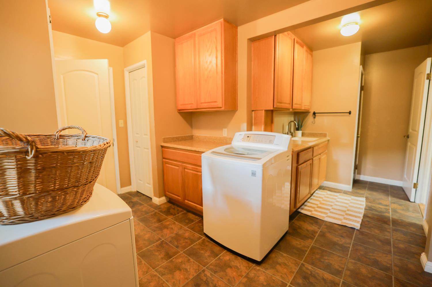 39872 Barry Road Davis, CA 95616 - Photo 21 of 31