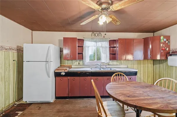 $149,900 | 1058 Thompson Run Road, West Mifflin, PA 15122