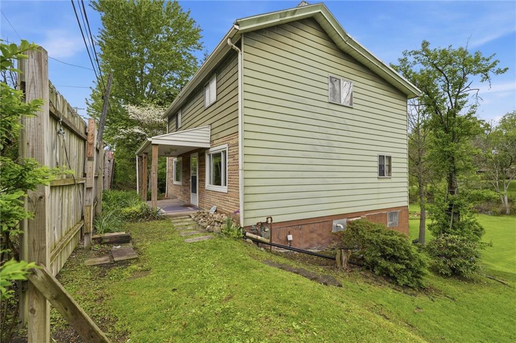 1058 Thompson Run Road West Mifflin, PA 15122 - Photo 2 of 50