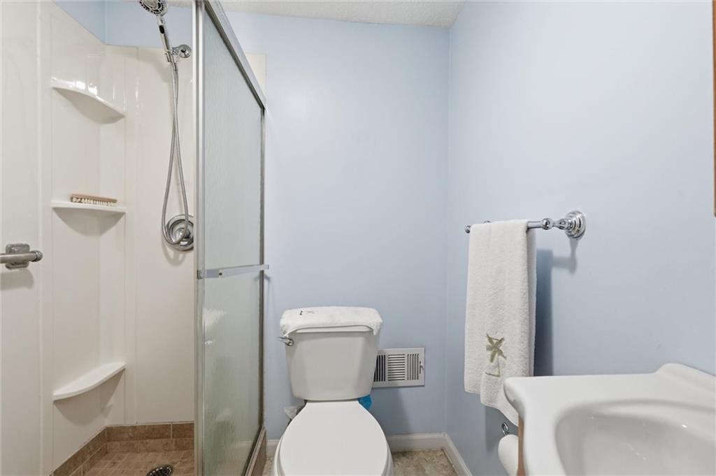 1058 Thompson Run Road West Mifflin, PA 15122 - Photo 43 of 50