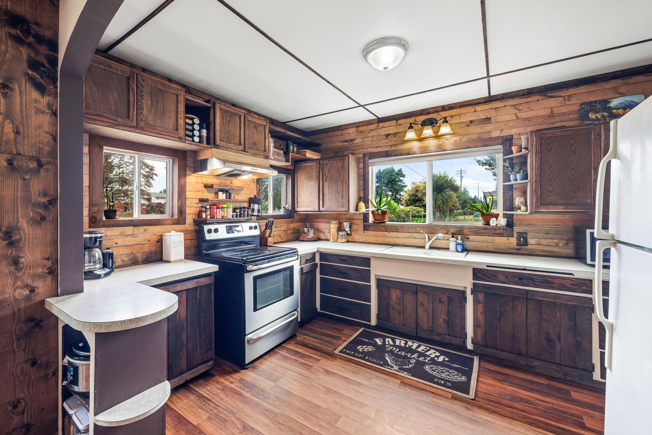 7330 Alderbrook Road Tillamook, OR 97141 - Photo 6 of 30 KITCHEN
