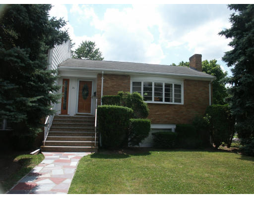 36 Sandrick Road Belmont, MA 02478 - Photo 3 of 15 Gallery Image 3