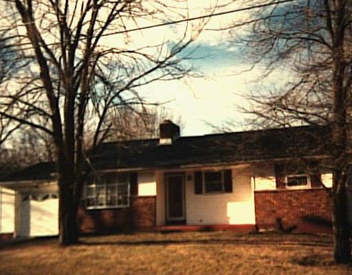 20 Robinhood Road Danbury, CT 06811 - Photo 1 of 1 a front view of house with yard