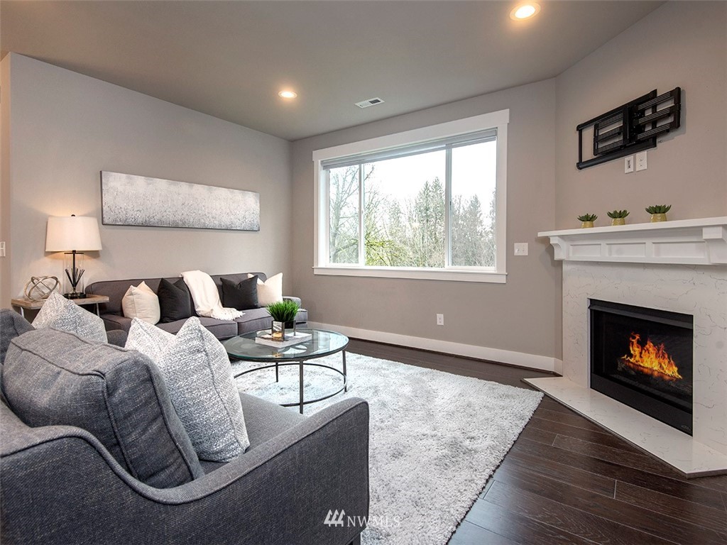 4714 Northeast 25th Street Renton, WA 98059 - Photo 11 of 40