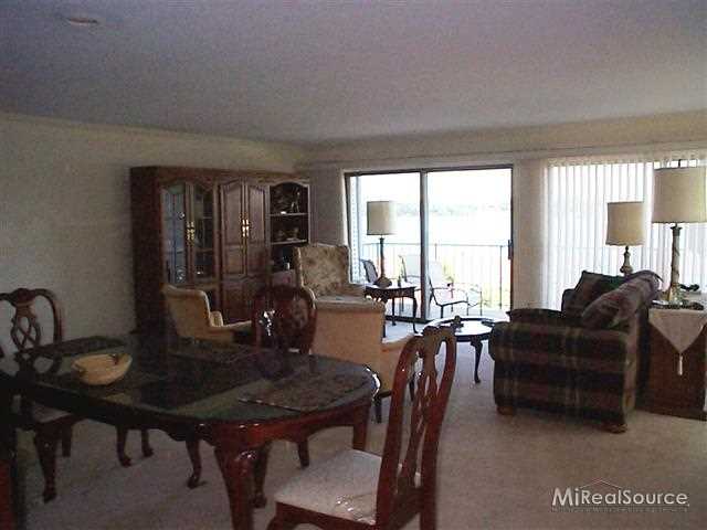 1715 River Road, Unit 50 St. Clair, MI 48079 - Photo 20 of 30 31157259-19.JPG