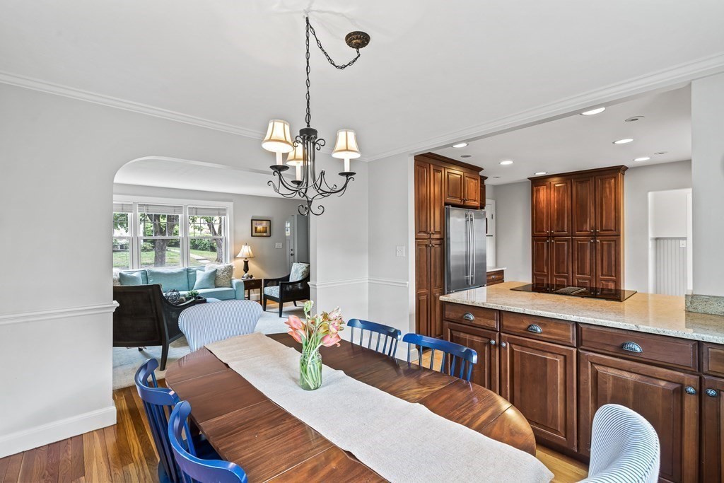 11 Sargent Road Winchester, MA 01890 - Photo 11 of 40