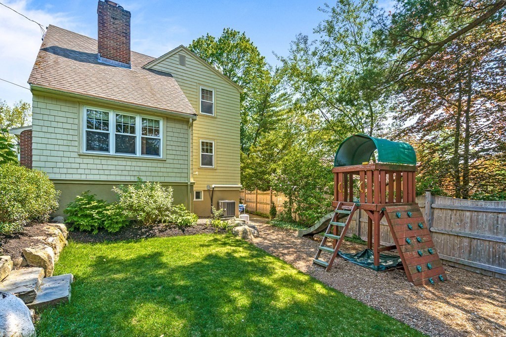 11 Sargent Road Winchester, MA 01890 - Photo 2 of 40