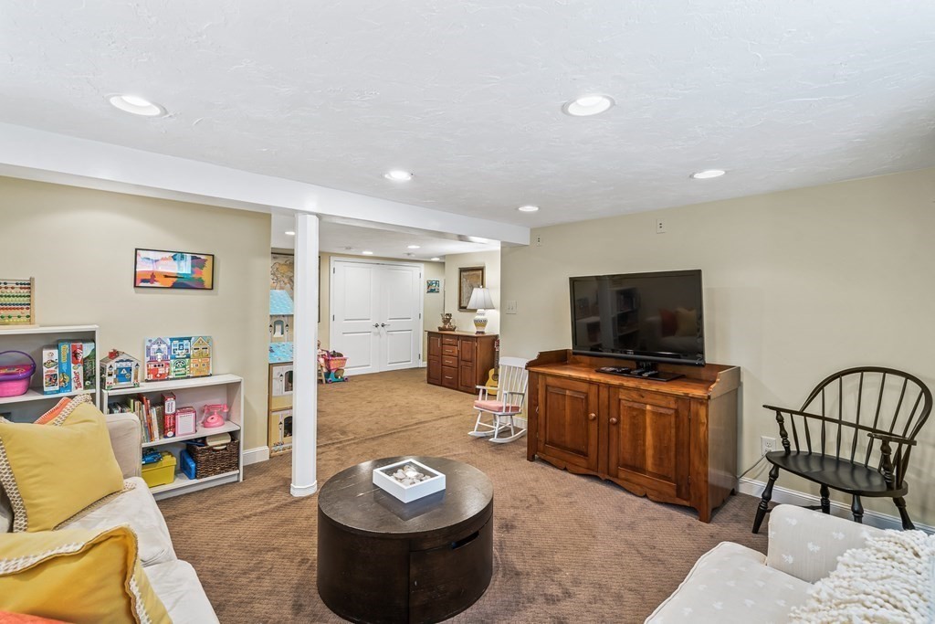 11 Sargent Road Winchester, MA 01890 - Photo 30 of 40