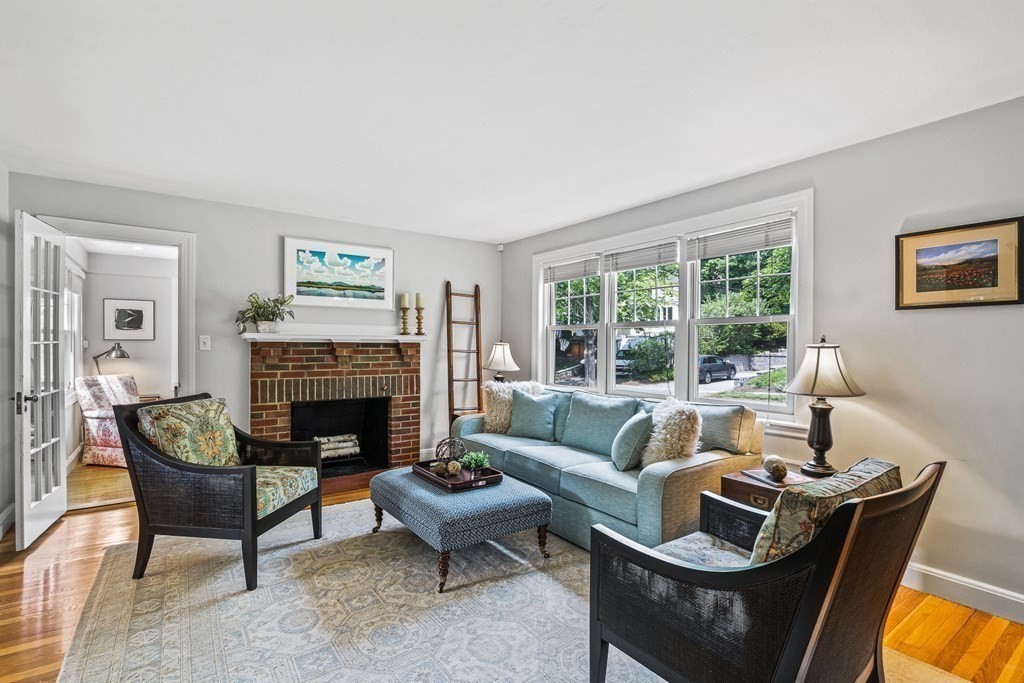 11 Sargent Road Winchester, MA 01890 - Photo 3 of 40