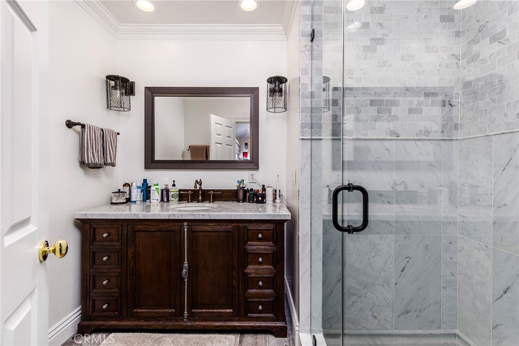 24965 Kit Carson Road Hidden Hills, CA 91302 - Photo 19 of 48