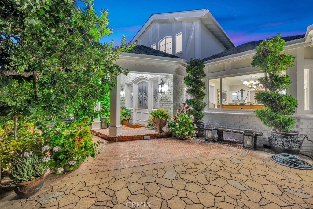 24965 Kit Carson Road Hidden Hills, CA 91302 - Photo 46 of 48