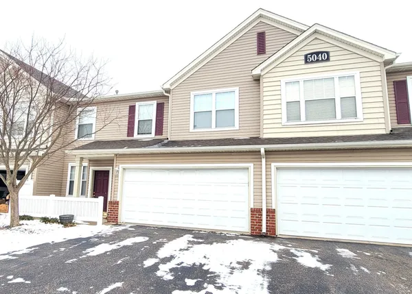 $2,295 | 5040 Holly Lane North, Unit 3, Plymouth, MN 55446