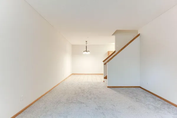 $2,295 | 5040 Holly Lane North, Unit 3, Plymouth, MN 55446