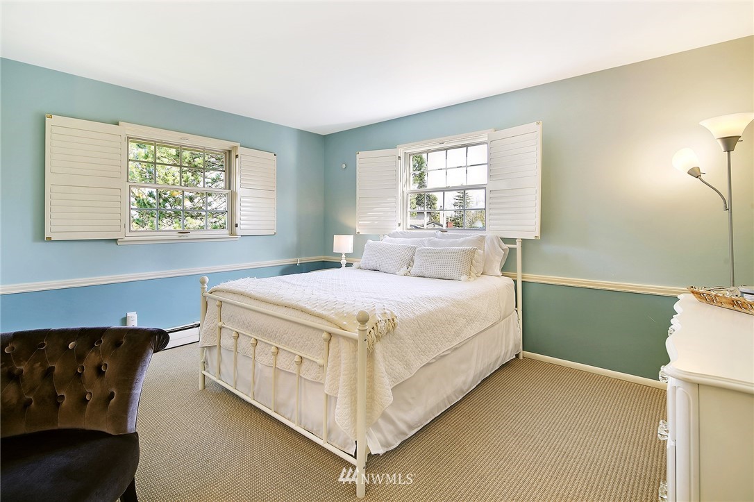 6600 Northeast Windermere Road Seattle, WA 98115 - Photo 23 of 40