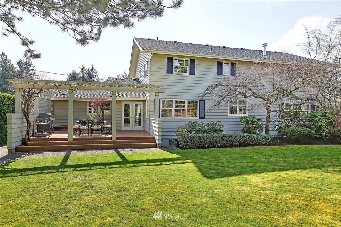 6600 Northeast Windermere Road Seattle, WA 98115 - Photo 34 of 40