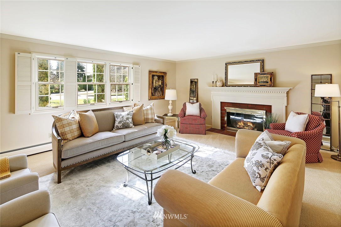 6600 Northeast Windermere Road Seattle, WA 98115 - Photo 5 of 40