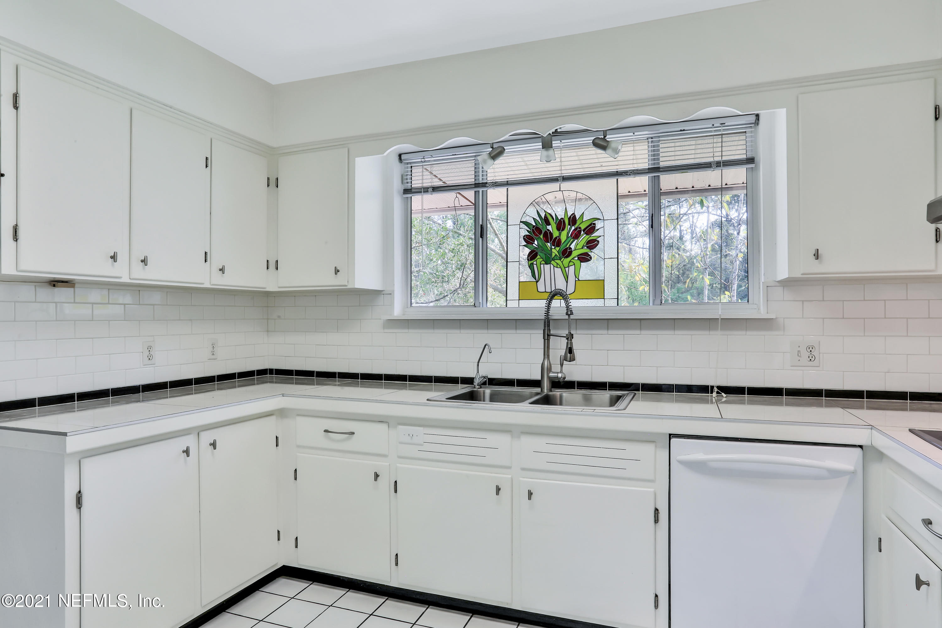 4910 Reed Avenue Jacksonville, FL 32257 - Photo 5 of 42 Window View