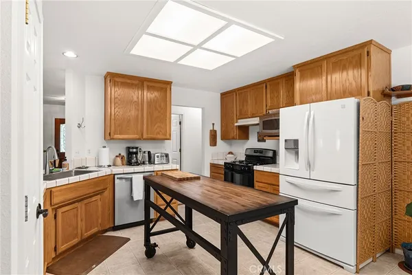$575,000 | 241 Silver Lake Drive, Chico, CA 95973