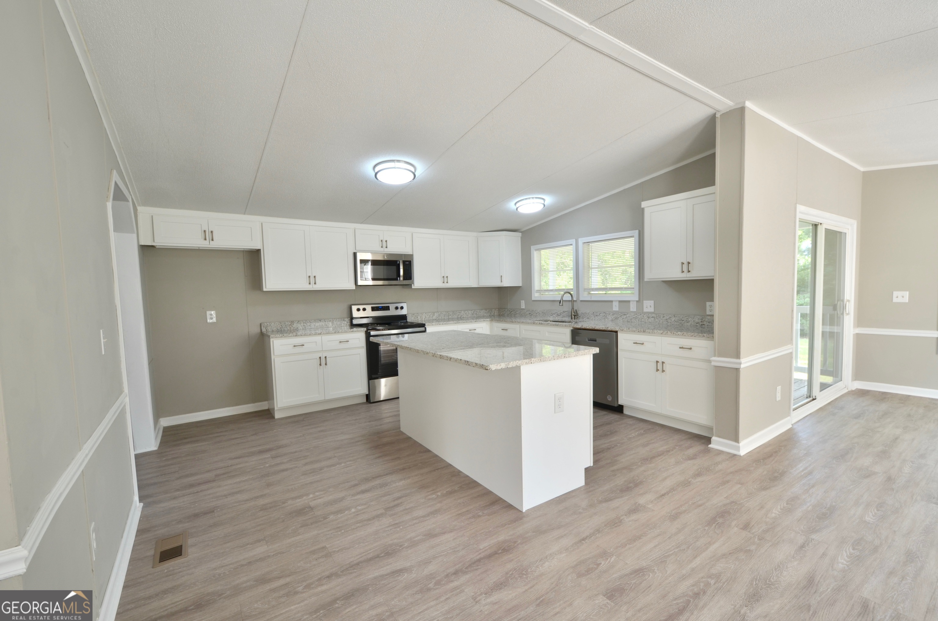 1678 Williams Road Rentz, GA 31075 - Photo 11 of 46