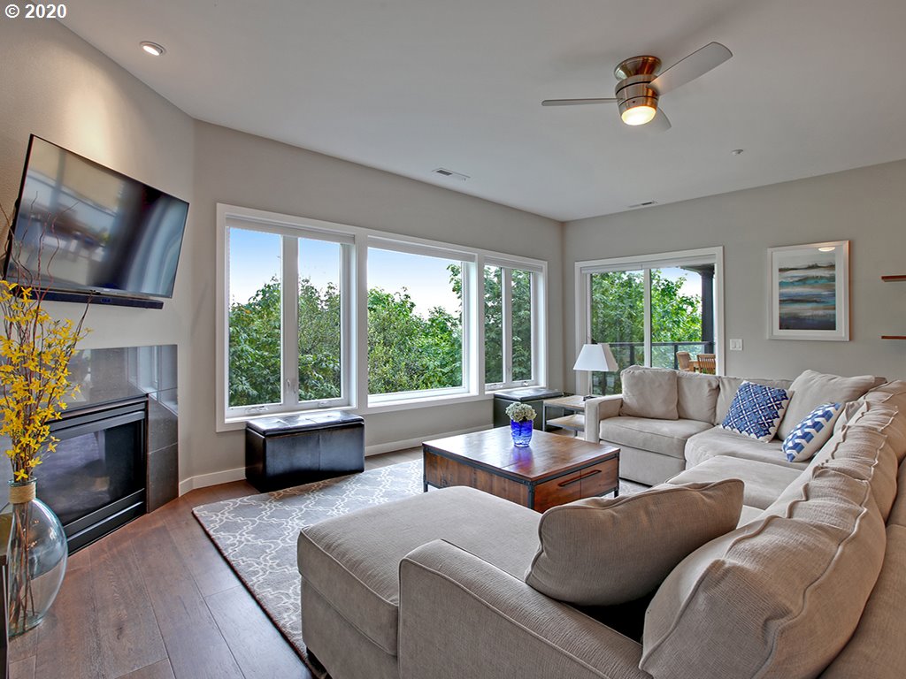 3038 Northwest Montara Loop Portland, OR 97229 - Photo 5 of 17 Gallery Image 5
