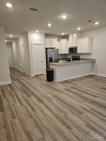 $1,695 | 9460 Nature Crk Lane, Pensacola, FL 32526