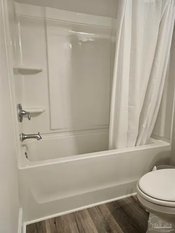 $1,695 | 9460 Nature Crk Lane, Pensacola, FL 32526