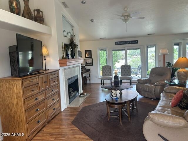 1930 Golf View Lane Prescott, AZ 86301 - Photo 6 of 22 LR-2