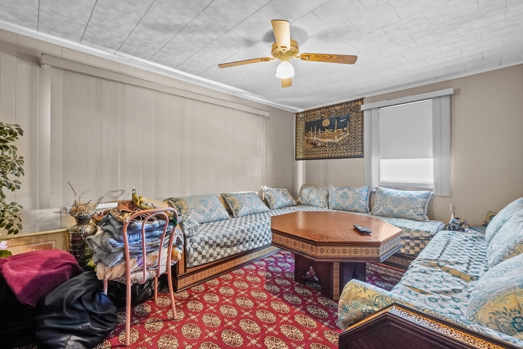 284 Broadway Fall River, MA 02721 - Photo 30 of 42