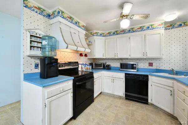 $930,000 | 755 Watertrough Road, Sebastopol, CA 95472