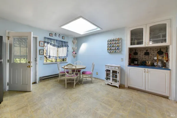 $930,000 | 755 Watertrough Road, Sebastopol, CA 95472