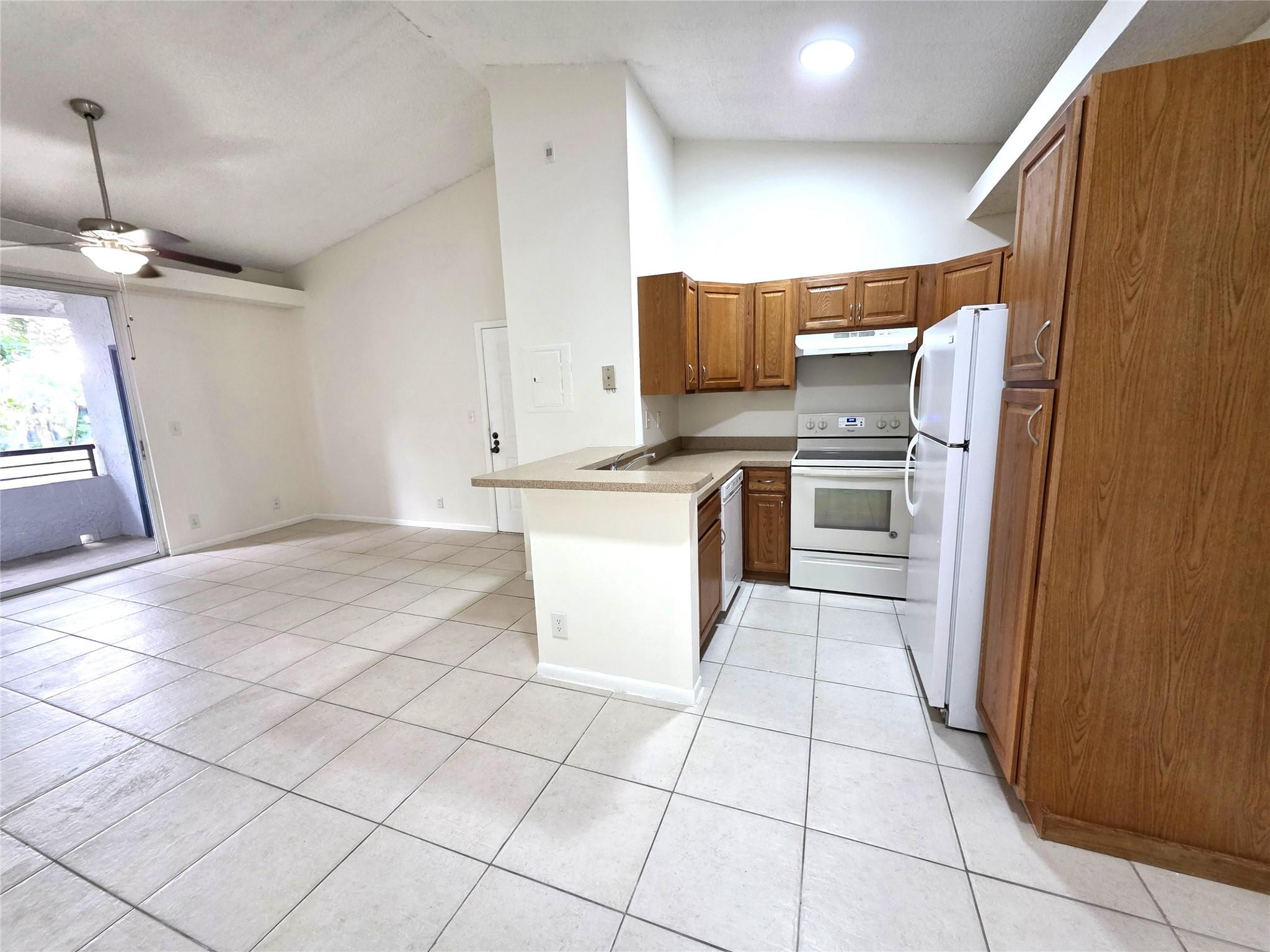 651 Lyons Road, Unit 10206 Coconut Creek, FL 33063 - Photo 19 of 33 Photo 19