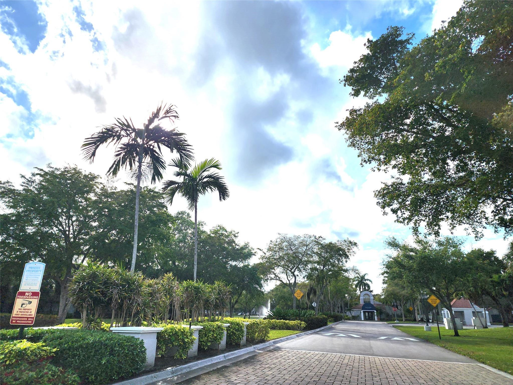 651 Lyons Road, Unit 10206 Coconut Creek, FL 33063 - Photo 5 of 33 Photo 5