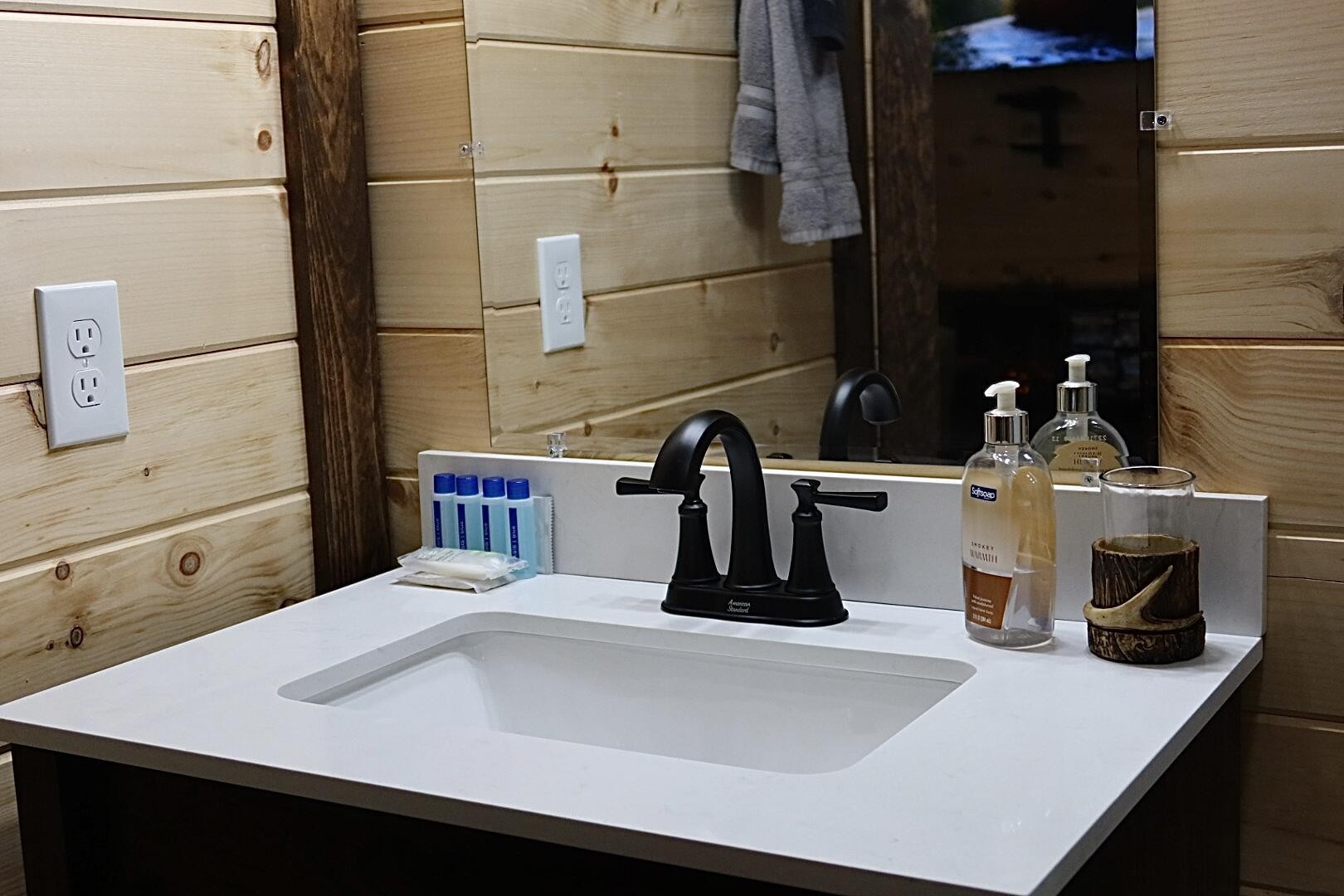 3310 Whaley Road, Unit 4 Sevierville, TN 37876 - Photo 25 of 36 Gallery Image 25