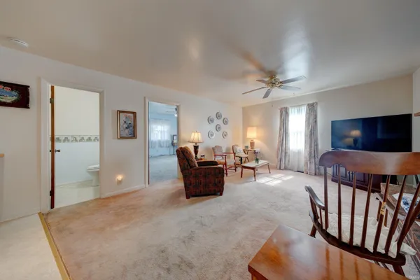 $249,900 | 1323 Maxville Road, Boonville, IN 47601