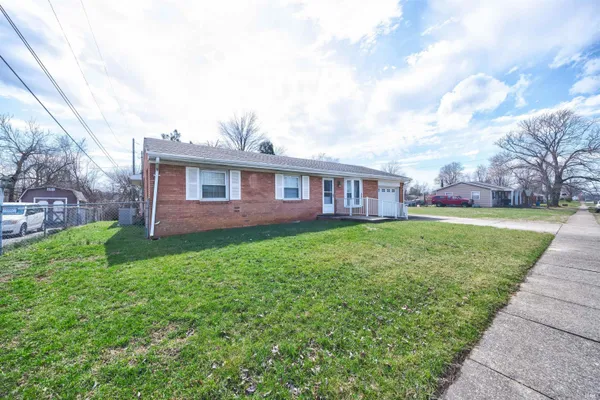 $249,900 | 1323 Maxville Road, Boonville, IN 47601