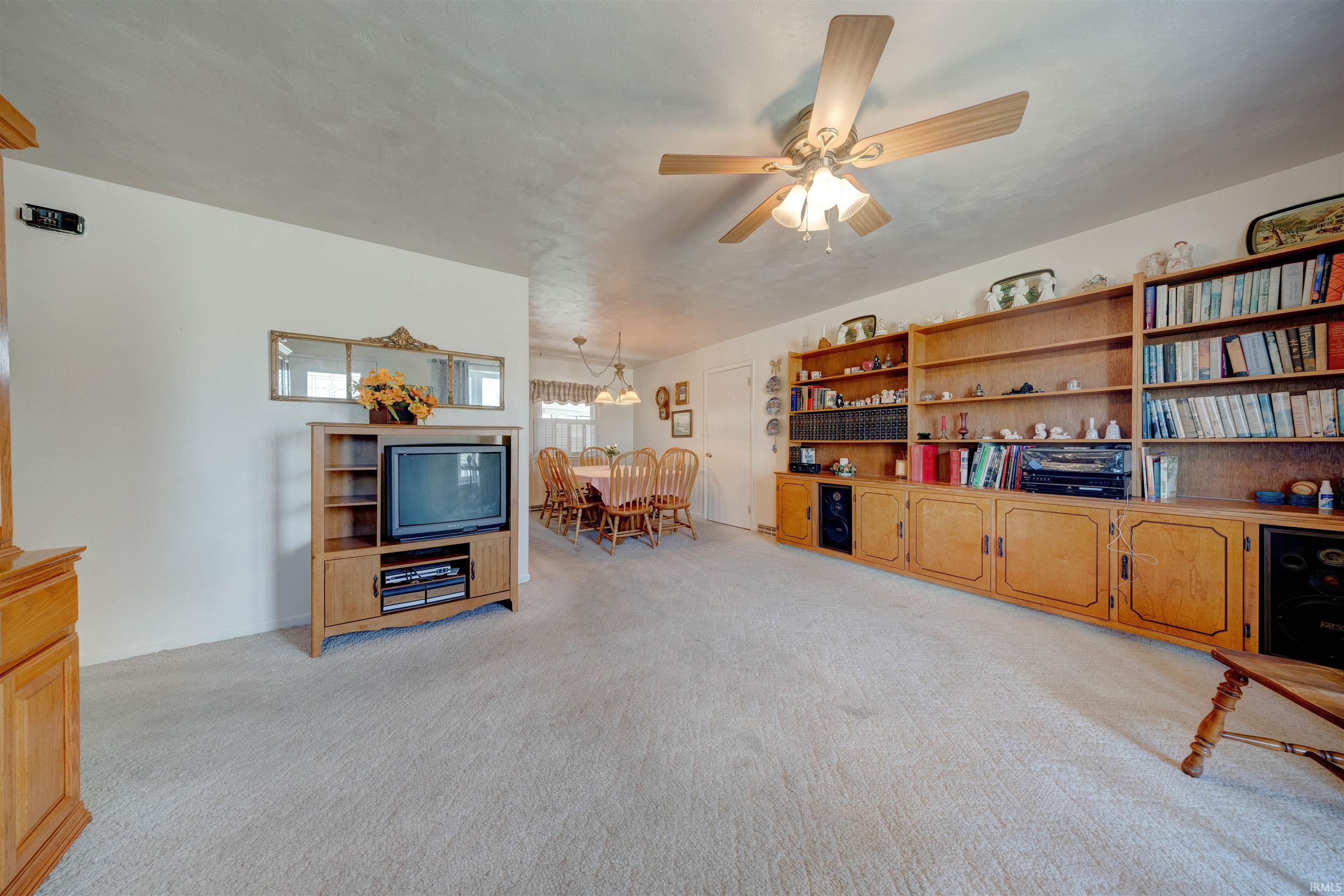 1323 Maxville Road Boonville, IN 47601 - Photo 4 of 36