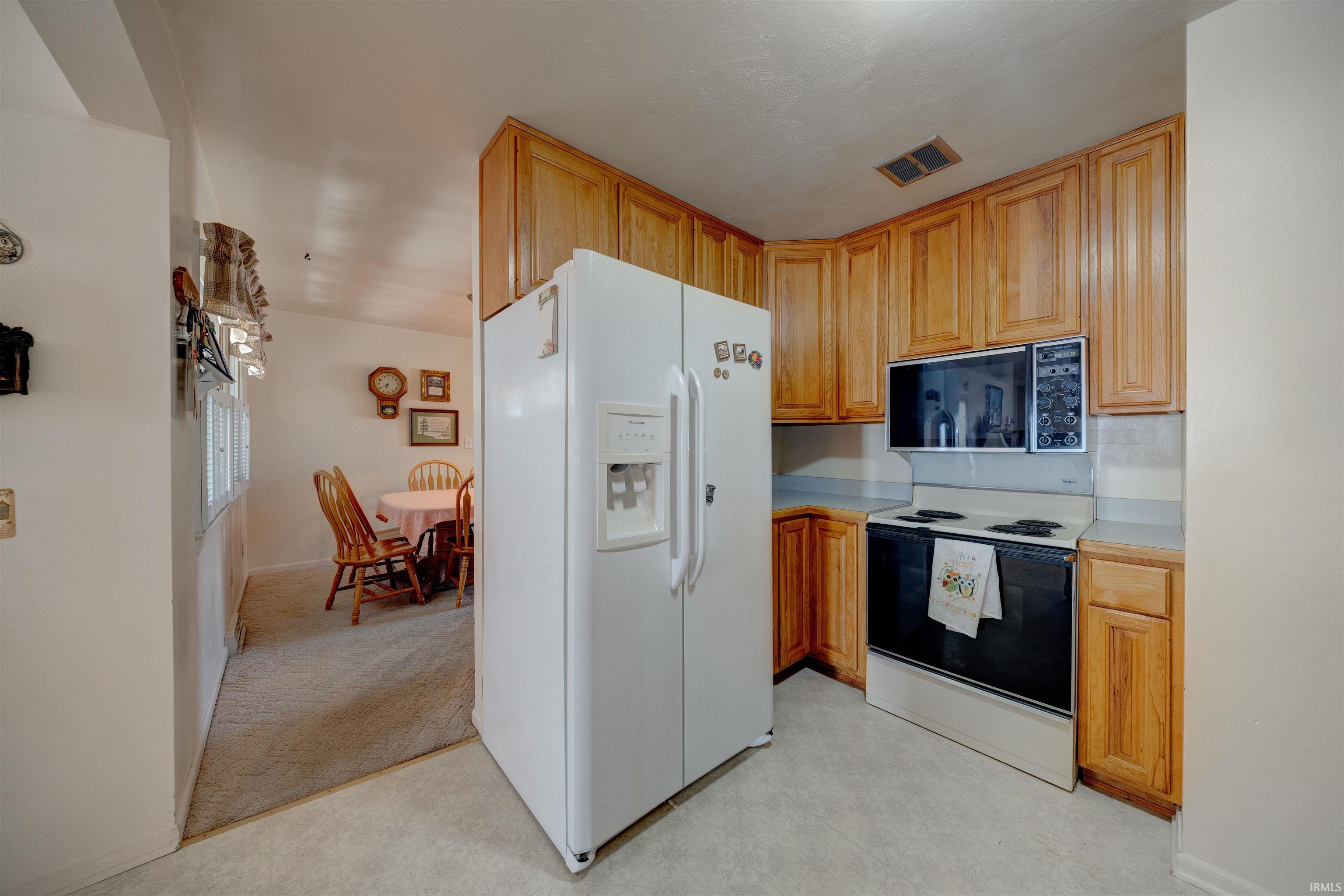 1323 Maxville Road Boonville, IN 47601 - Photo 10 of 36