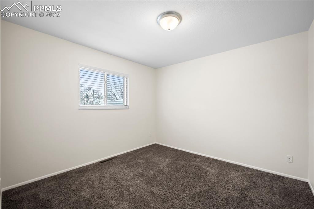 1216 Burnham Street Colorado Springs, CO 80906 - Photo 11 of 22